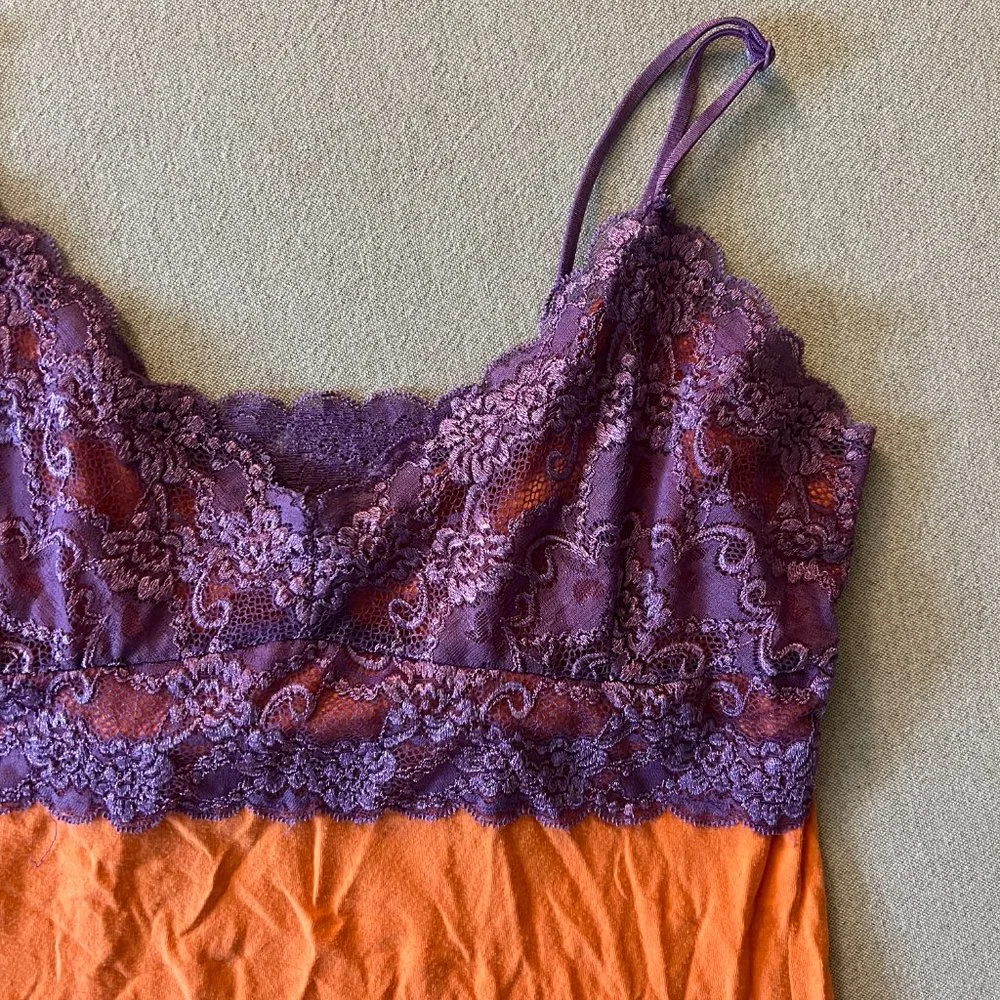 VS Moda International Women's Orange & Purple Lacey Tank Sz M EUC - Picture 9 of 9